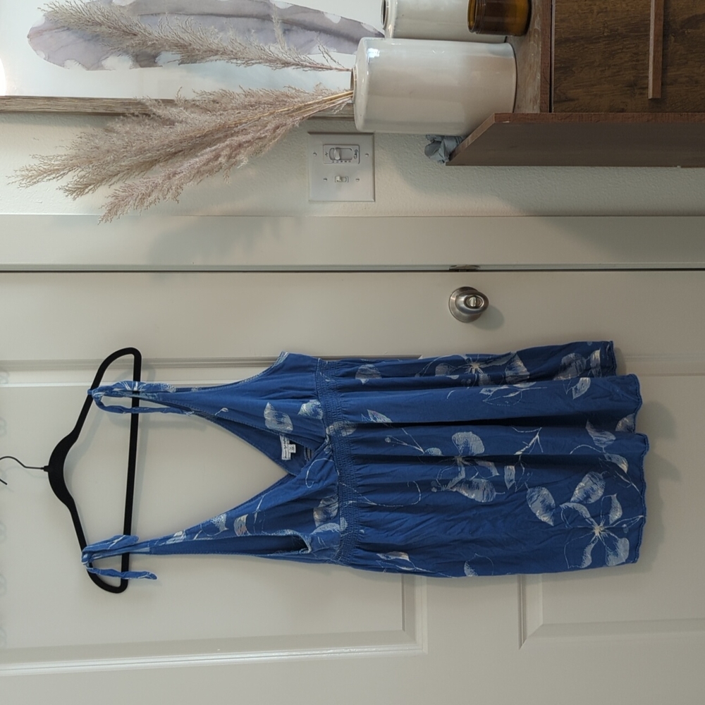 American Eagle dress or coverup